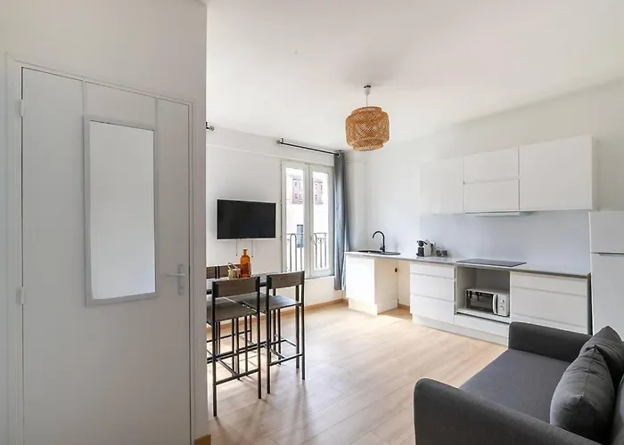 Appartement Neuf Familial A Clichy Pour 4
